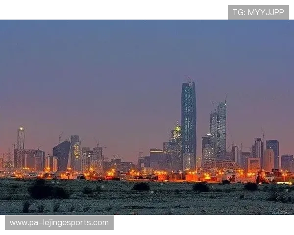 沙特足球巨星崛起:引领中东足球新时代的传奇之路 沙特足球巨星崛起:引领中东足球新时代的传奇之路