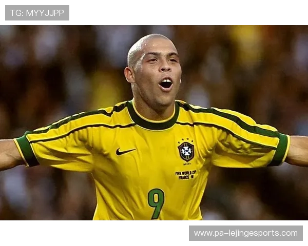 足坛荣耀见证传奇巨星从辉煌荣誉到不朽经典的伟大历程